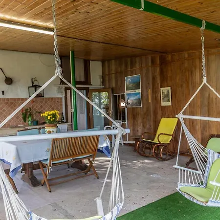 Landhuis Casa Vacanze Guardea Guardea